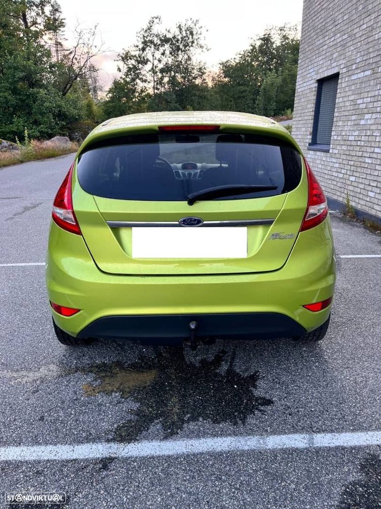 Ford Fiesta - 4