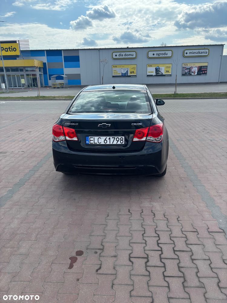 Chevrolet Cruze - 4
