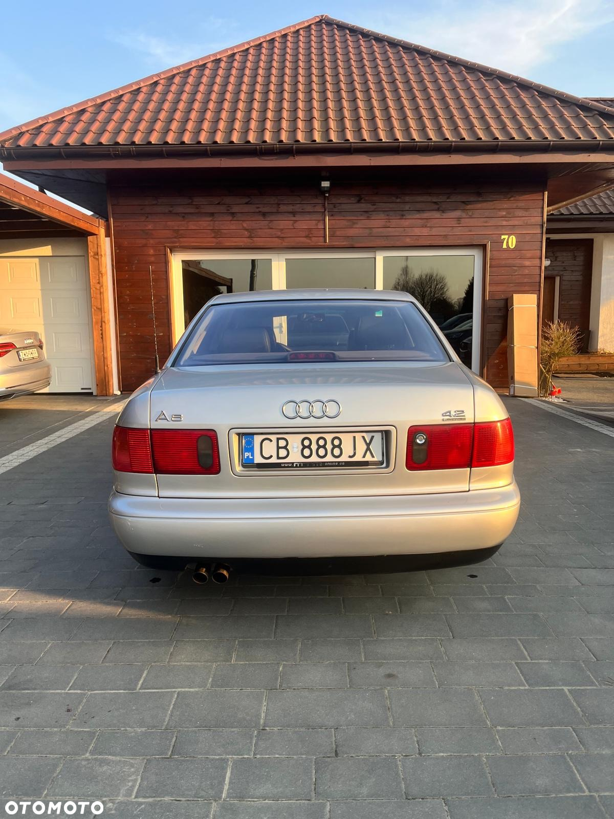 Audi A8 - 5
