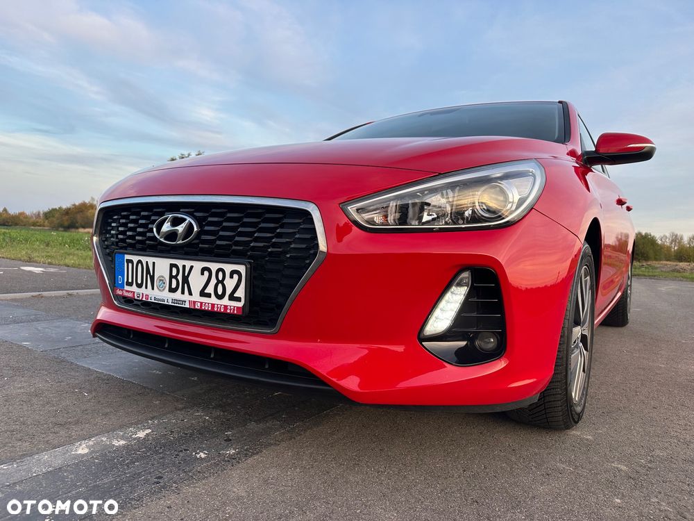 Hyundai i30 blue 1.4 Passion - 19