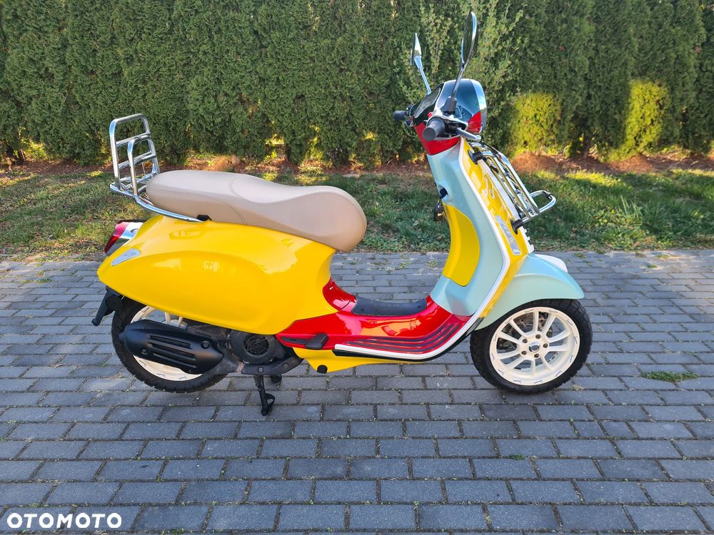 Vespa Primavera - 2