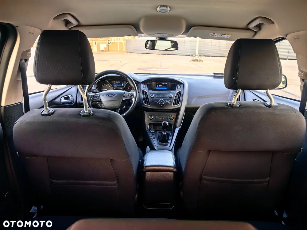 Ford Focus 1.5 TDCi Trend Sport - 14