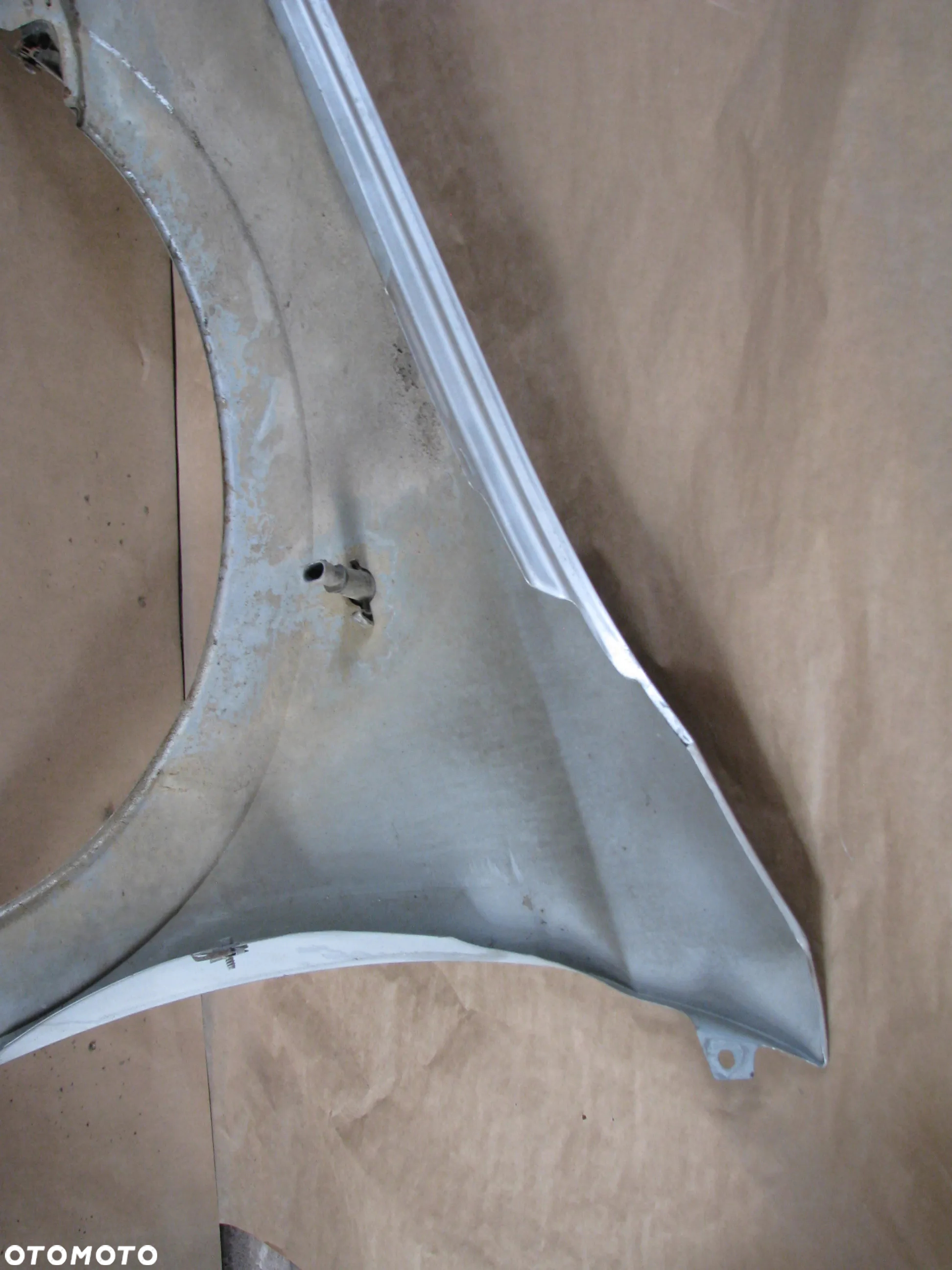 OPEL ASTRA G II 2 błotnik przedni prawy LAK 147 - 8