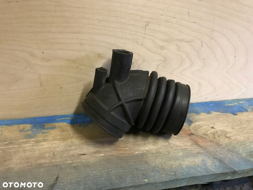 BMW E46 318I M43 NOWY PRZEWÓD DOLOT POWIETRZA 13711436162 - 2
