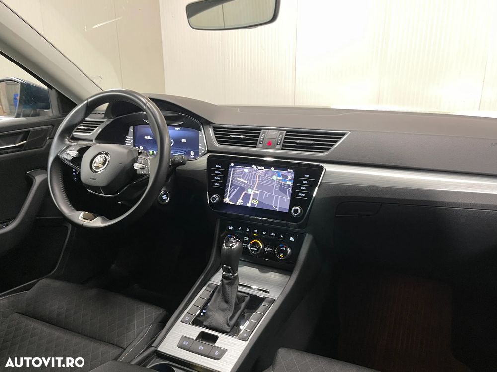 Skoda Superb 2.0 TDI DSG Ambition - 10