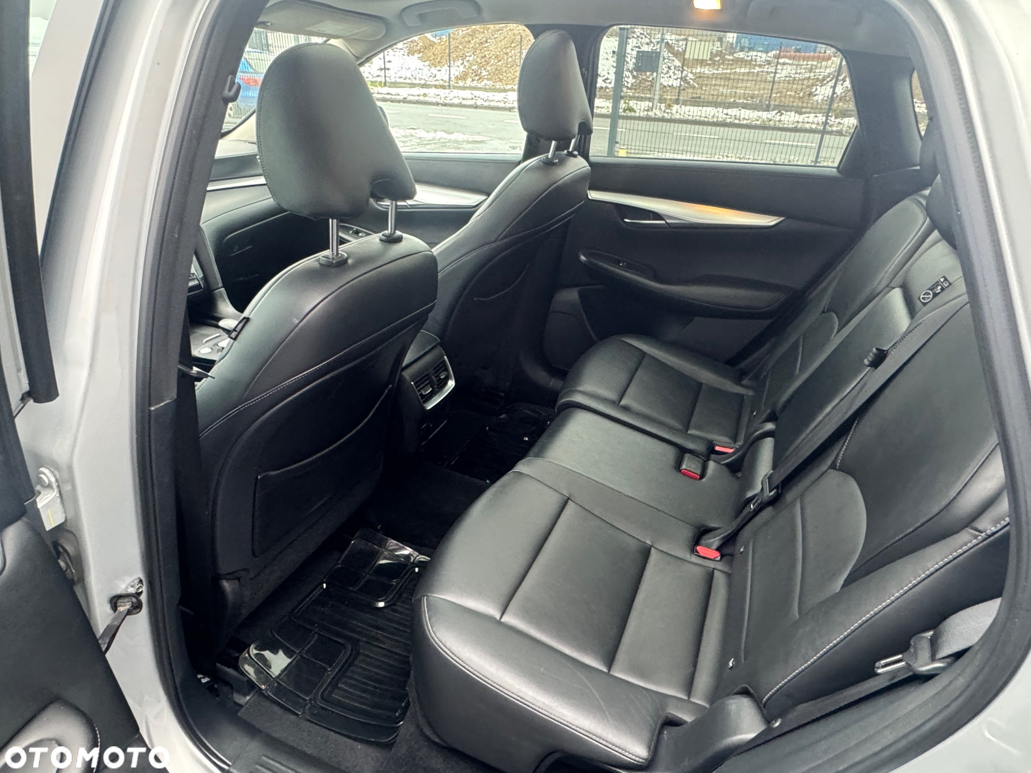 Infiniti QX50 - 8