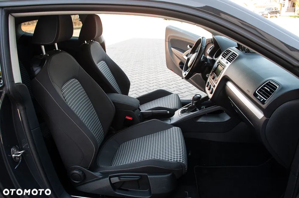 Volkswagen Scirocco 2.0 TSI (BlueMotion Technology) DSG - 24