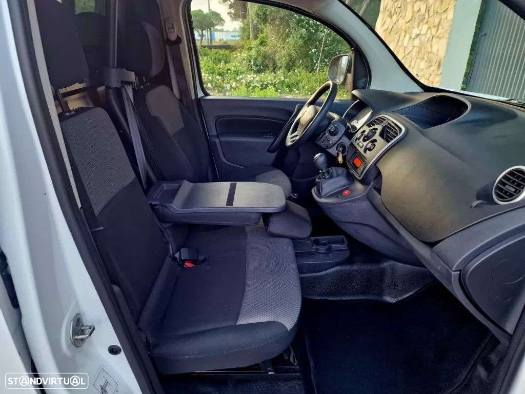 Renault Kangoo Maxi 1.5 dci 95cv-Longa-IVA Dedutível-AC-Sensores - 22