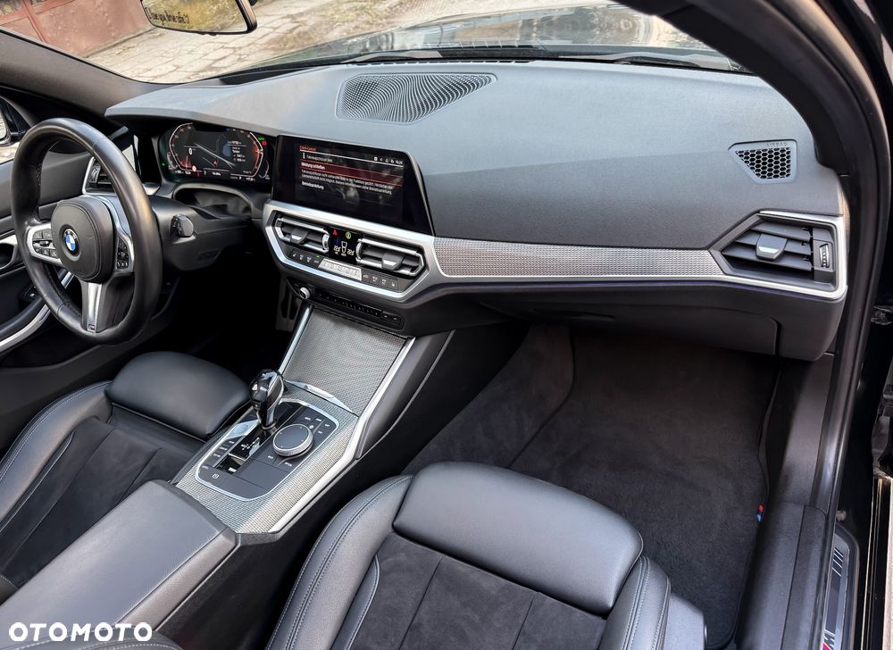 BMW Seria 3 320d xDrive M Sport - 34