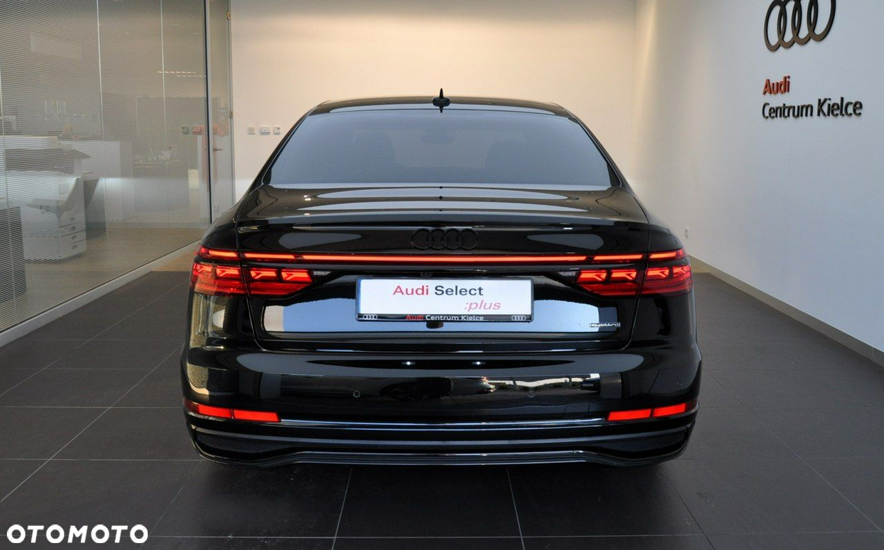 Audi A8 - 3