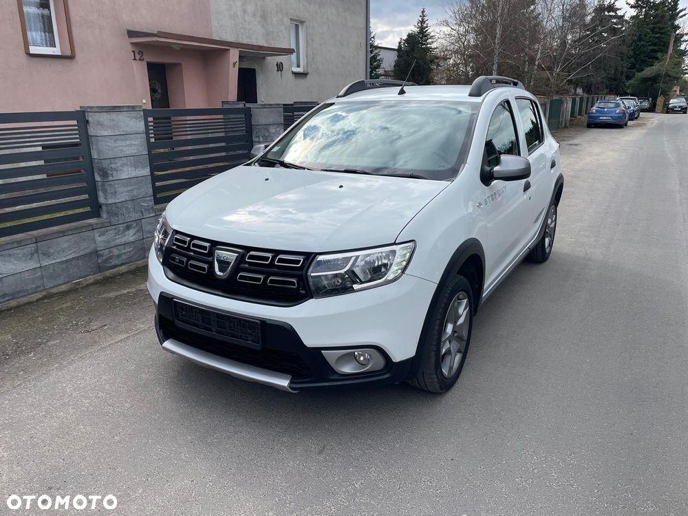 Dacia Sandero Stepway - 1