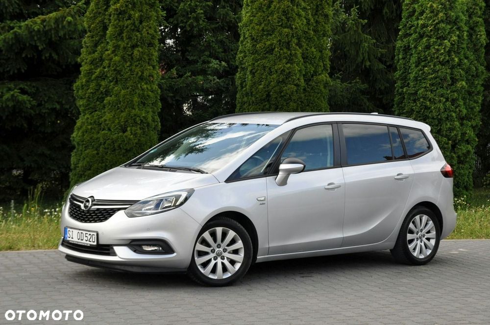 Opel Zafira - 11