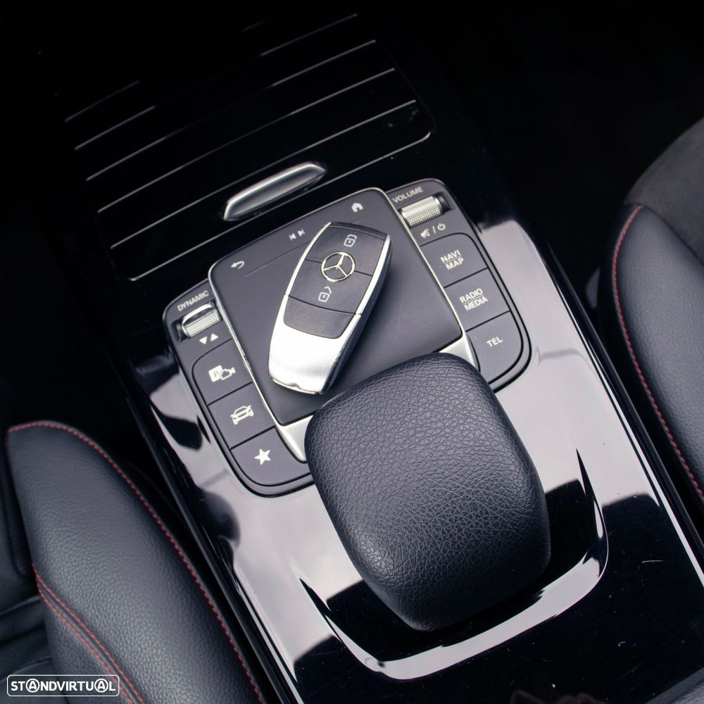 Mercedes-Benz A 250 e 8G-DCT AMG Line - 20
