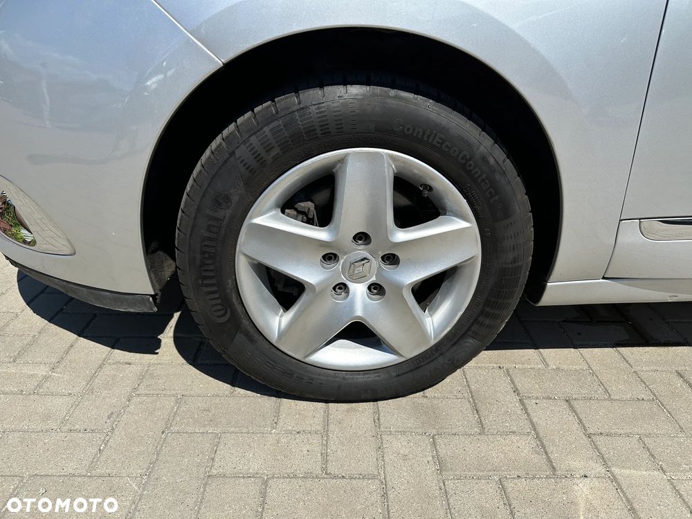 Renault Grand Scenic - 28