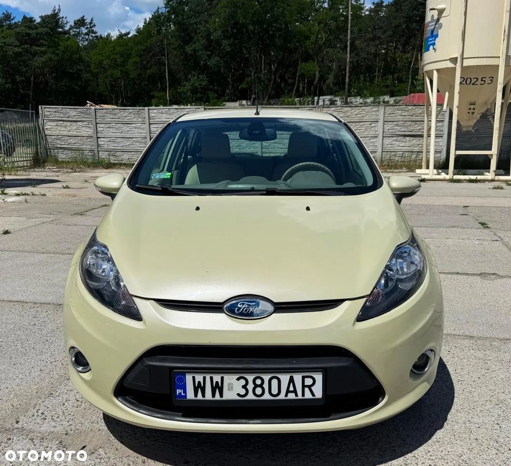 Ford Fiesta 1.4 Ghia - 5