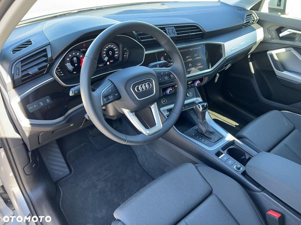 Audi Q3 - 16