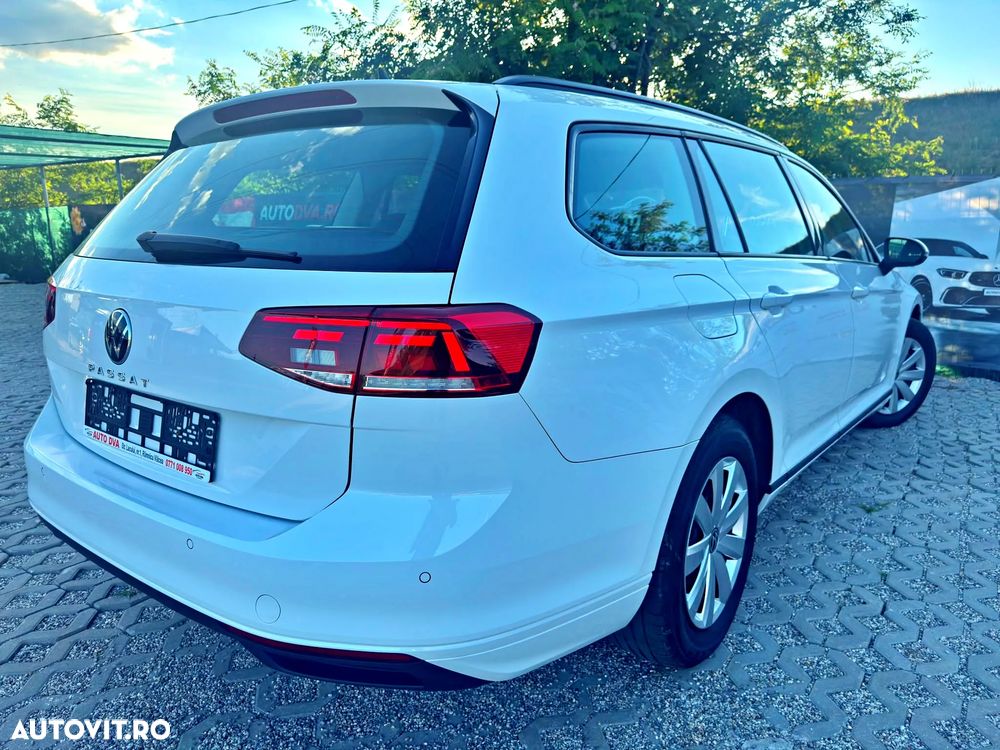 Volkswagen Passat 2.0 TDI SCR Business - 13