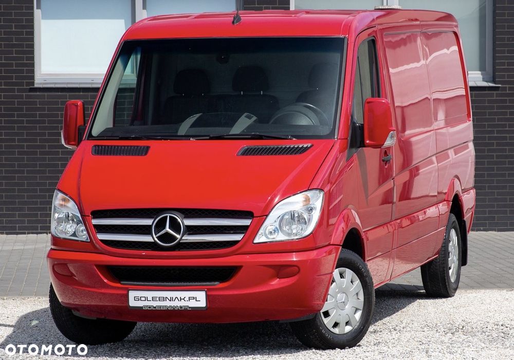 Mercedes-Benz Sprinter 319 - 1