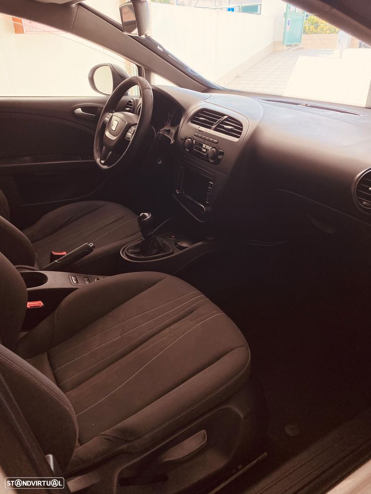 SEAT Leon 1.6 TDI Copa - 7