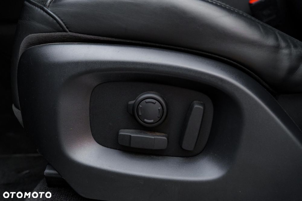 Land Rover Range Rover Sport - 27