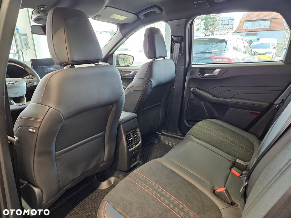 Ford Kuga 2.5 FHEV FWD ST-Line X - 16