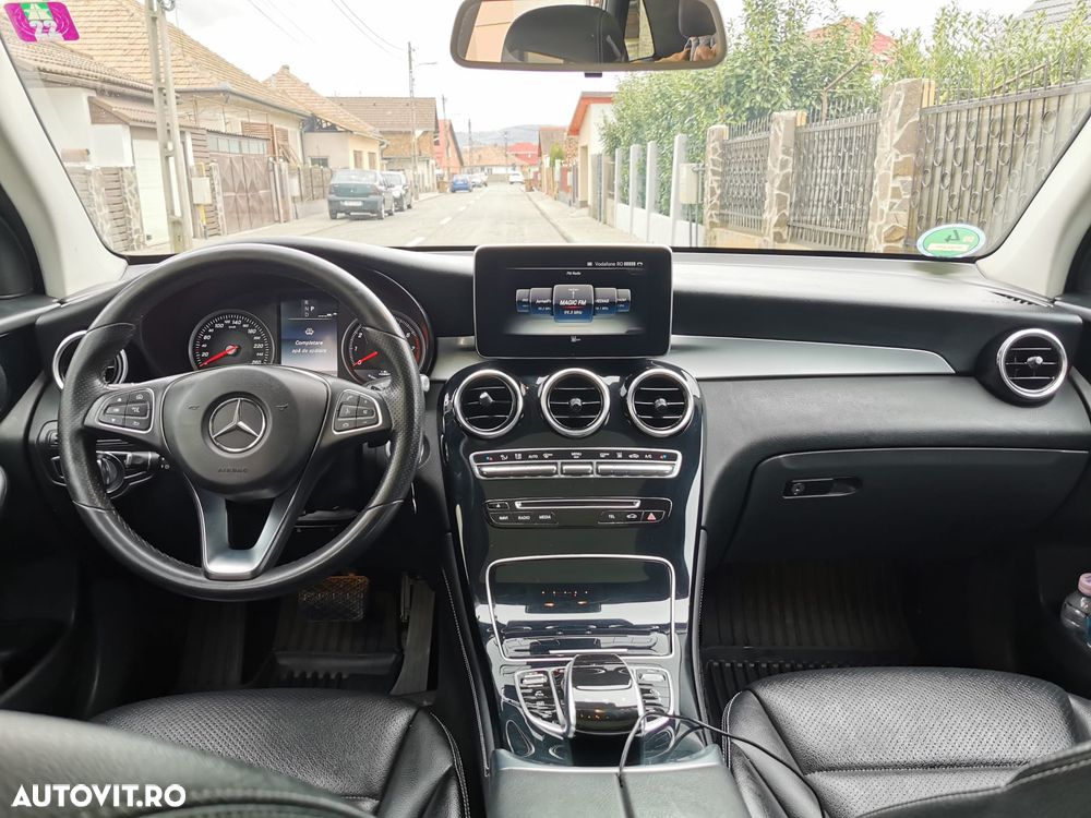 Mercedes-Benz GLC 350 e 4Matic 7G-TRONIC Exclusive - 12