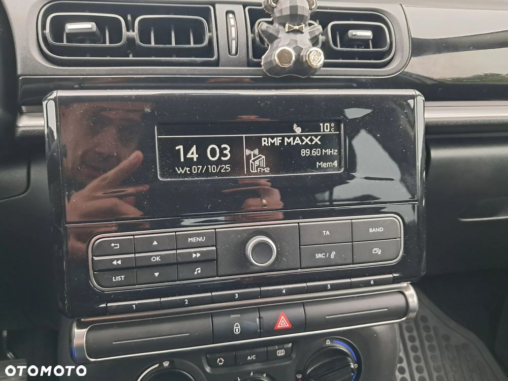 Citroën C3 1.2 PureTech GPF Live - 21