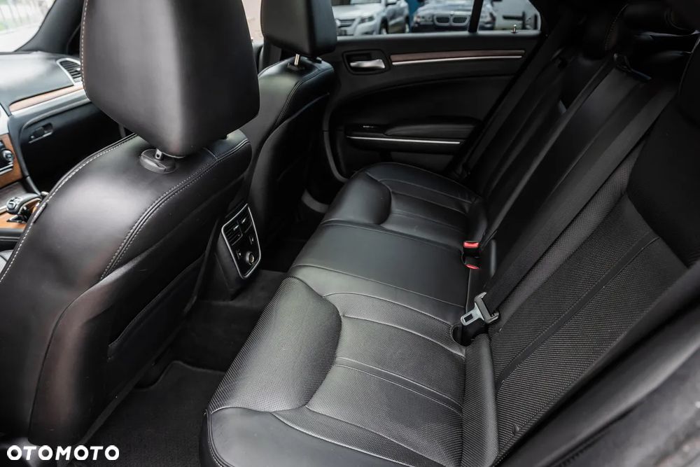 Lancia Thema 3.6 Executive AWD - 19