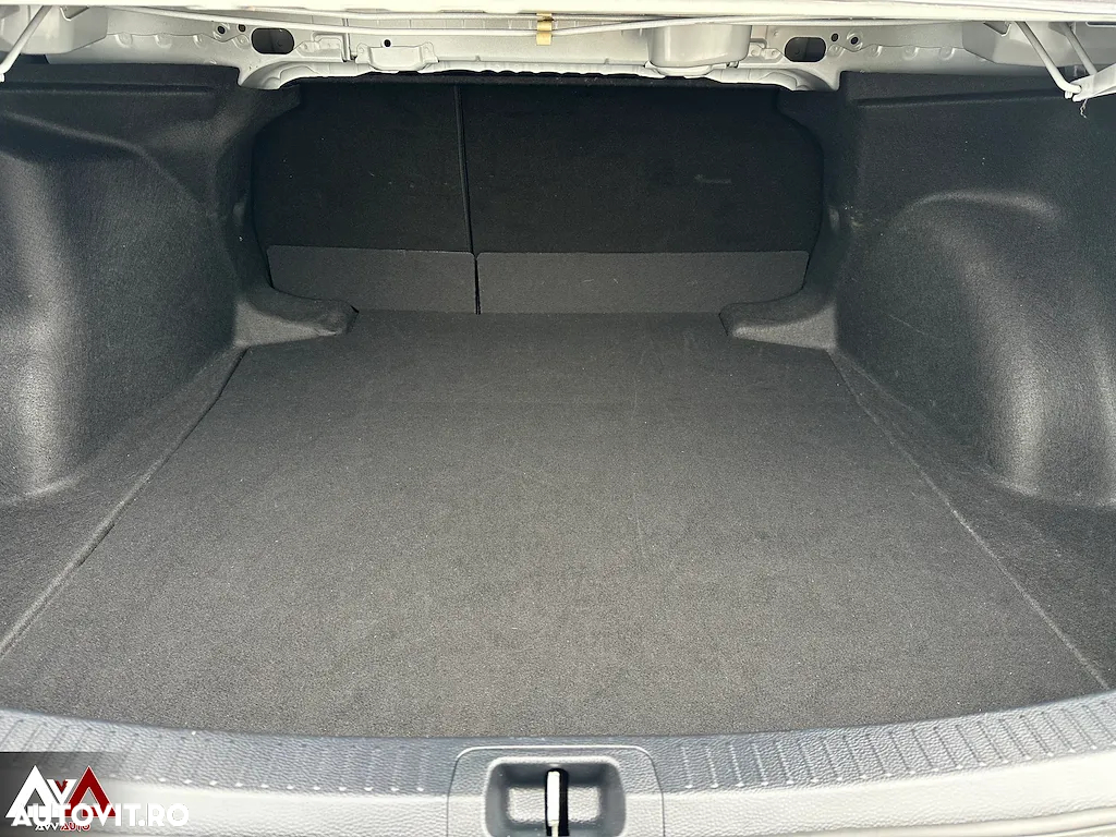 Toyota Corolla - 5