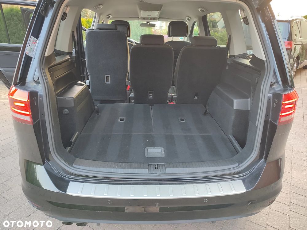Volkswagen Touran 2.0 TDI SCR (BlueMotion Technology) DSG Highline - 16