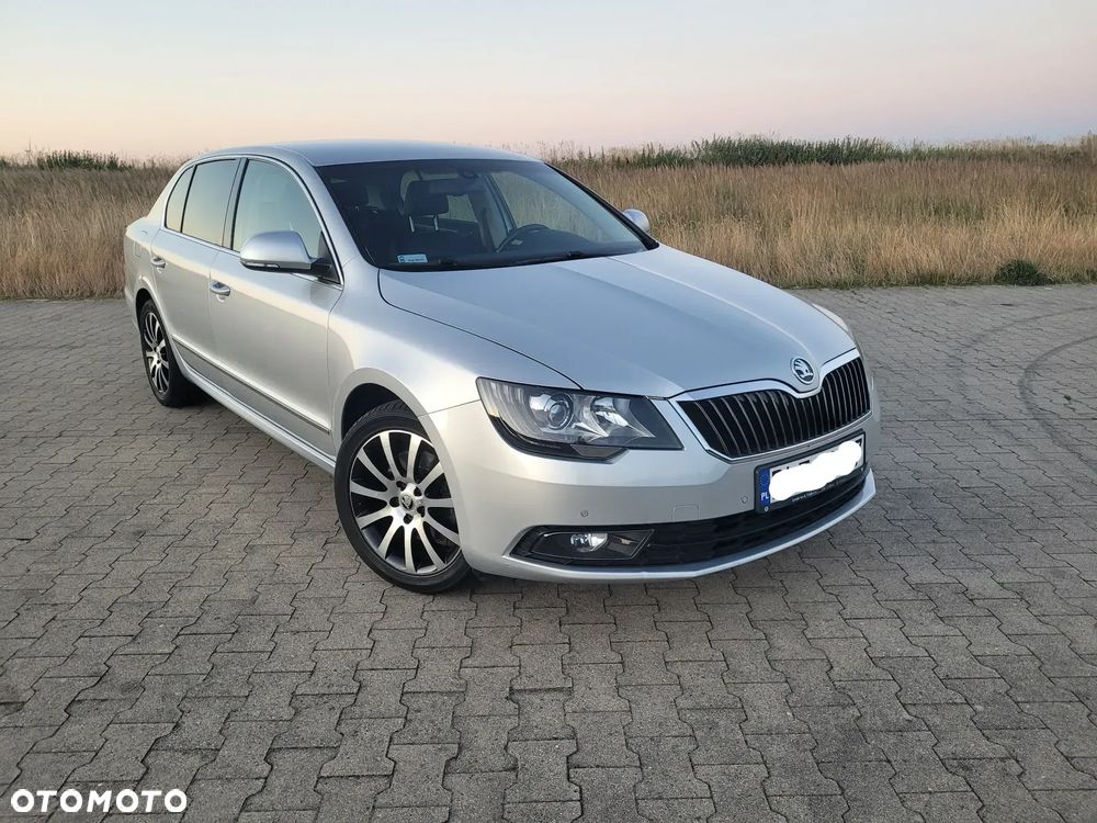 Skoda Superb 2.0 TDI Business - 2
