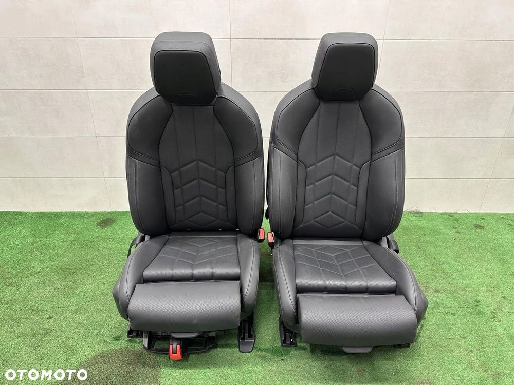 BMW 5 G60 ŚRODEK TAPICERKA FOTELE TUNEL KANAPA BOCZKI SKÓRA M-PAKIET - 2