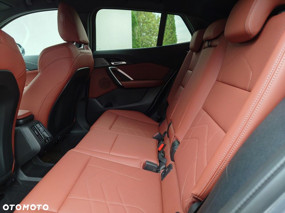 BMW X2 - 21