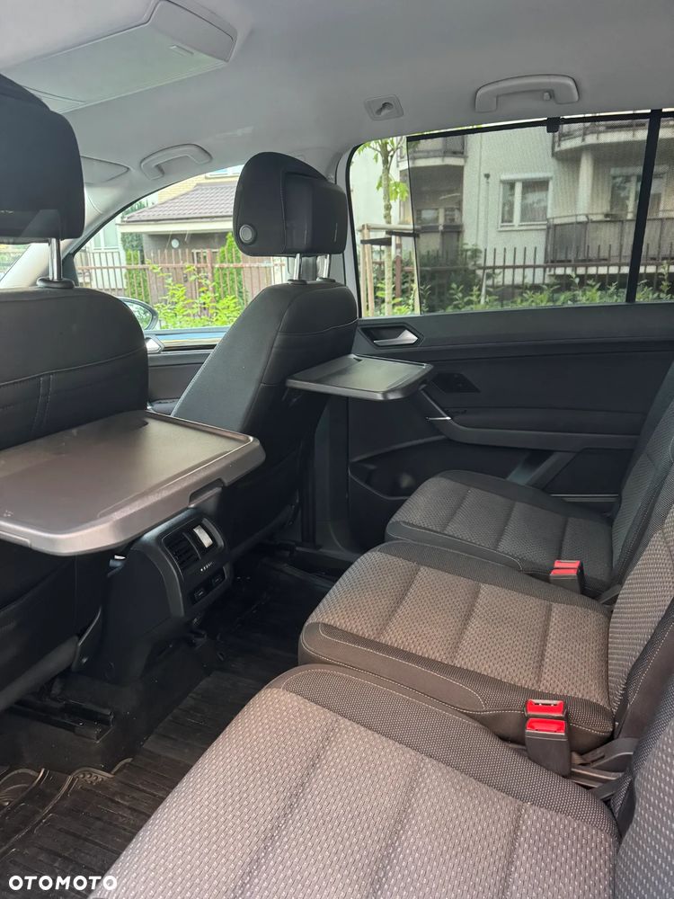 Volkswagen Touran 1.6 TDI SCR (BlueMotion Technology) DSG Comfortline - 11