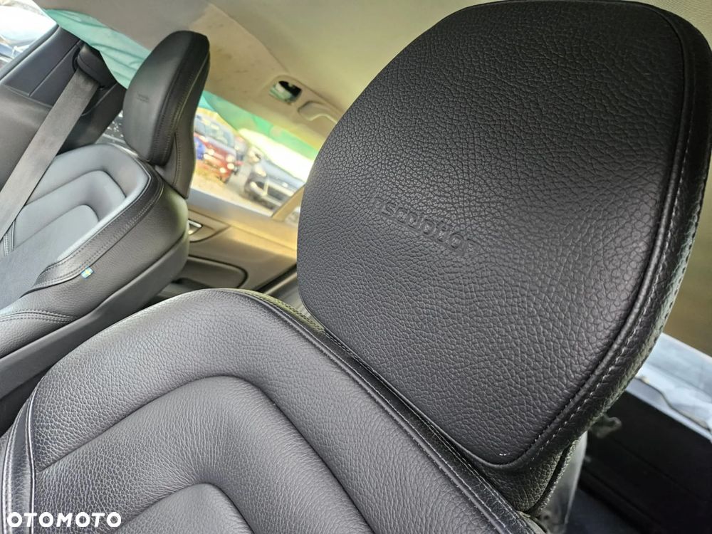 Volvo V60 D4 Inscription - 24