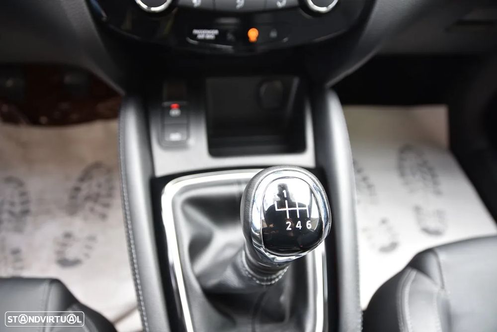 Nissan Qashqai 1.5 dCi Tekna - 17