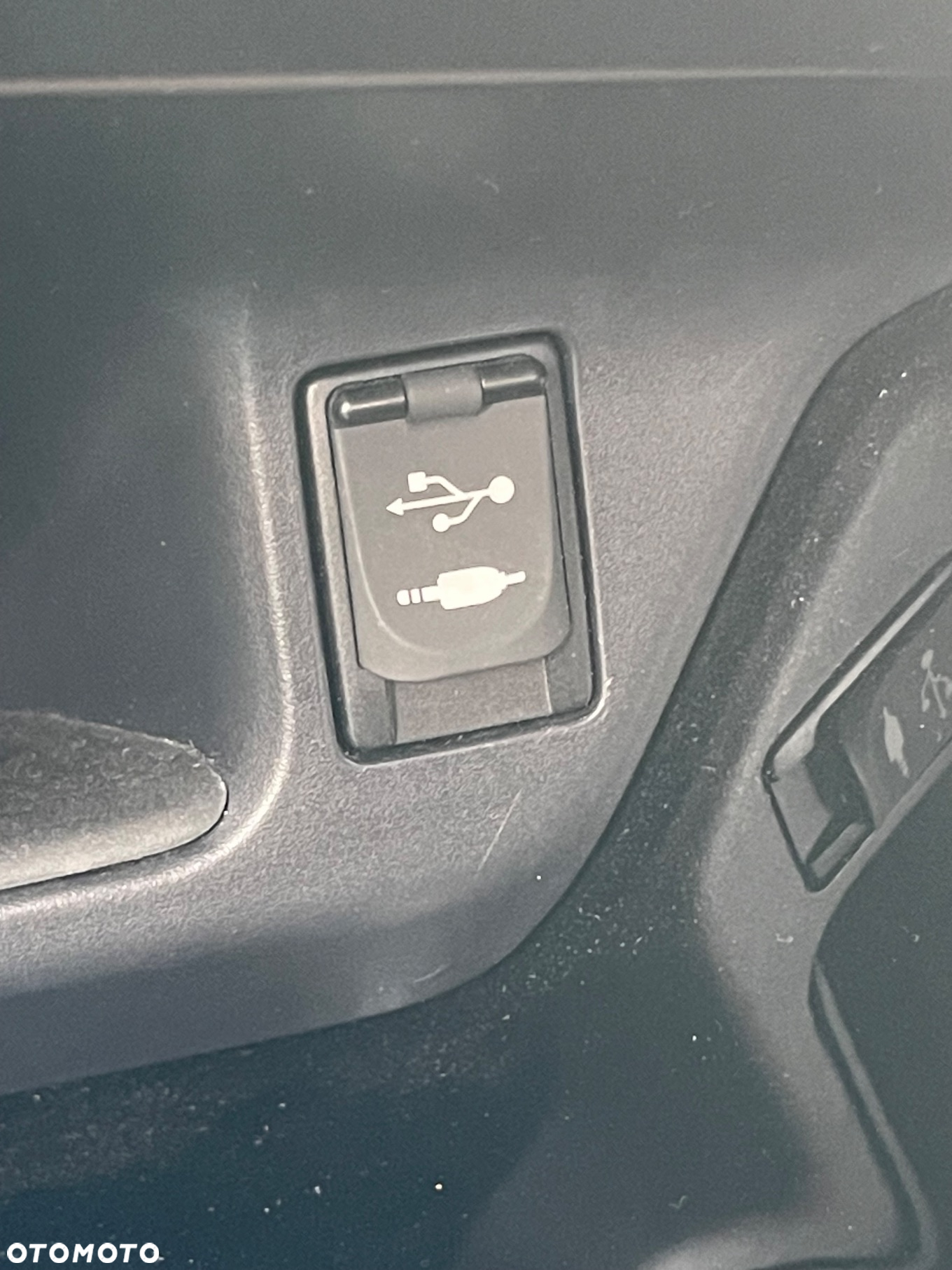 Toyota C-HR 1.8 Hybrid Selection - 5