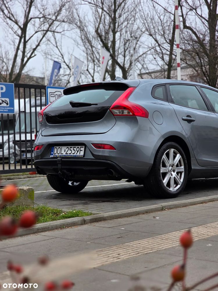 Volvo V40 - 2