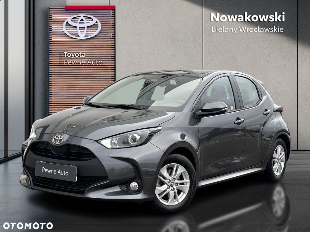 Toyota Yaris - 1