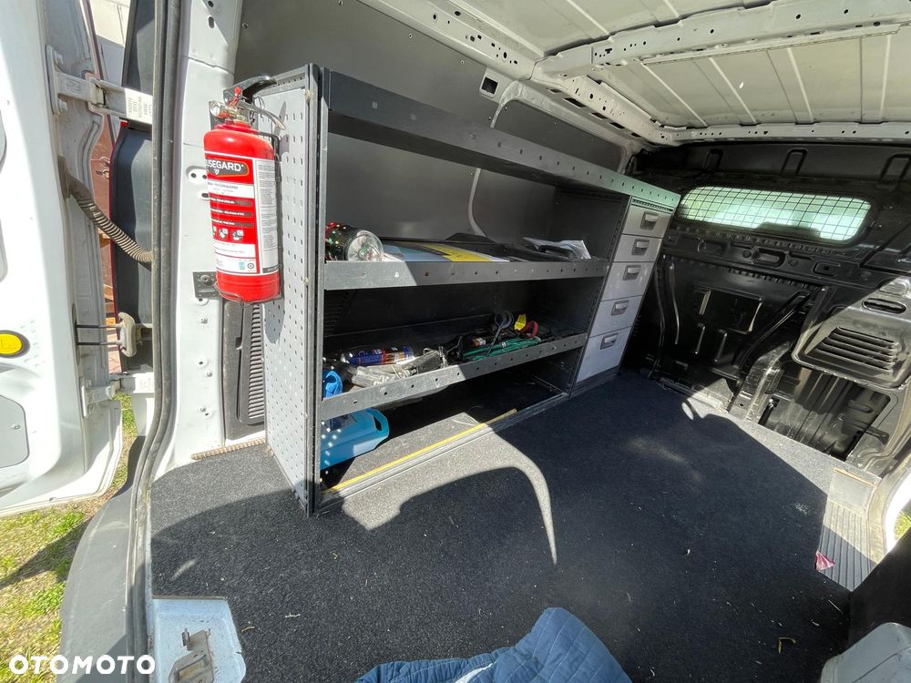 Ford TRANSIT CONNECT - 4