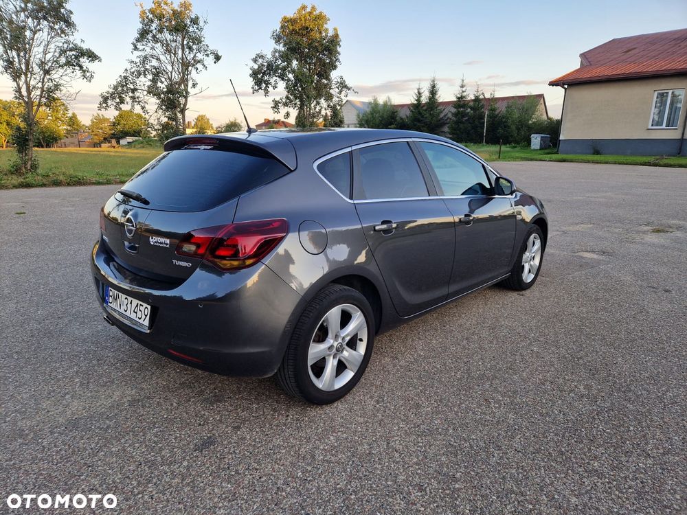 Opel Astra 1.4 T Enjoy - 5