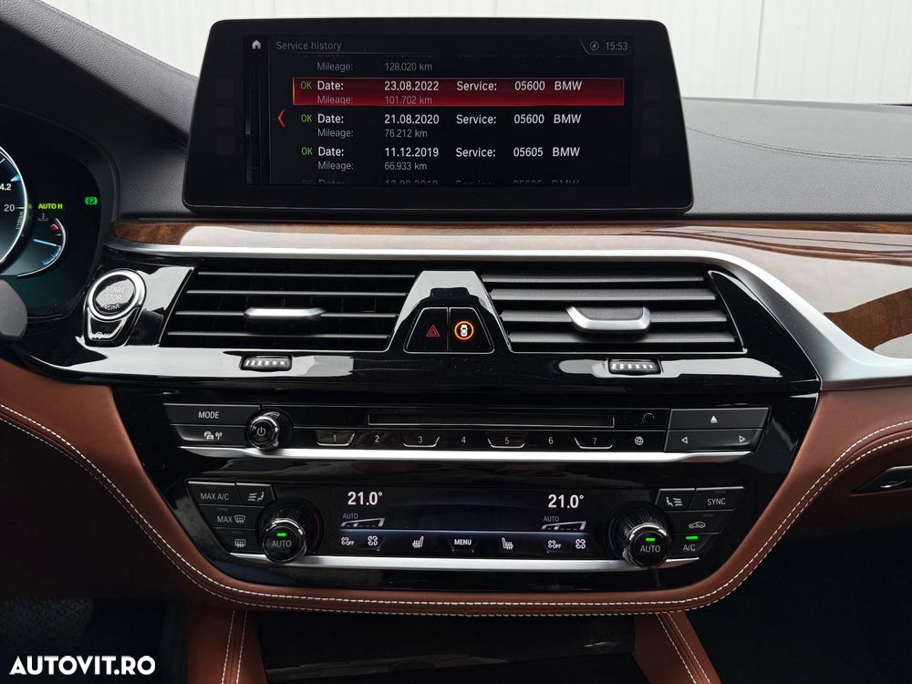 BMW Seria 5 520d Touring Aut. Luxury Line - 36