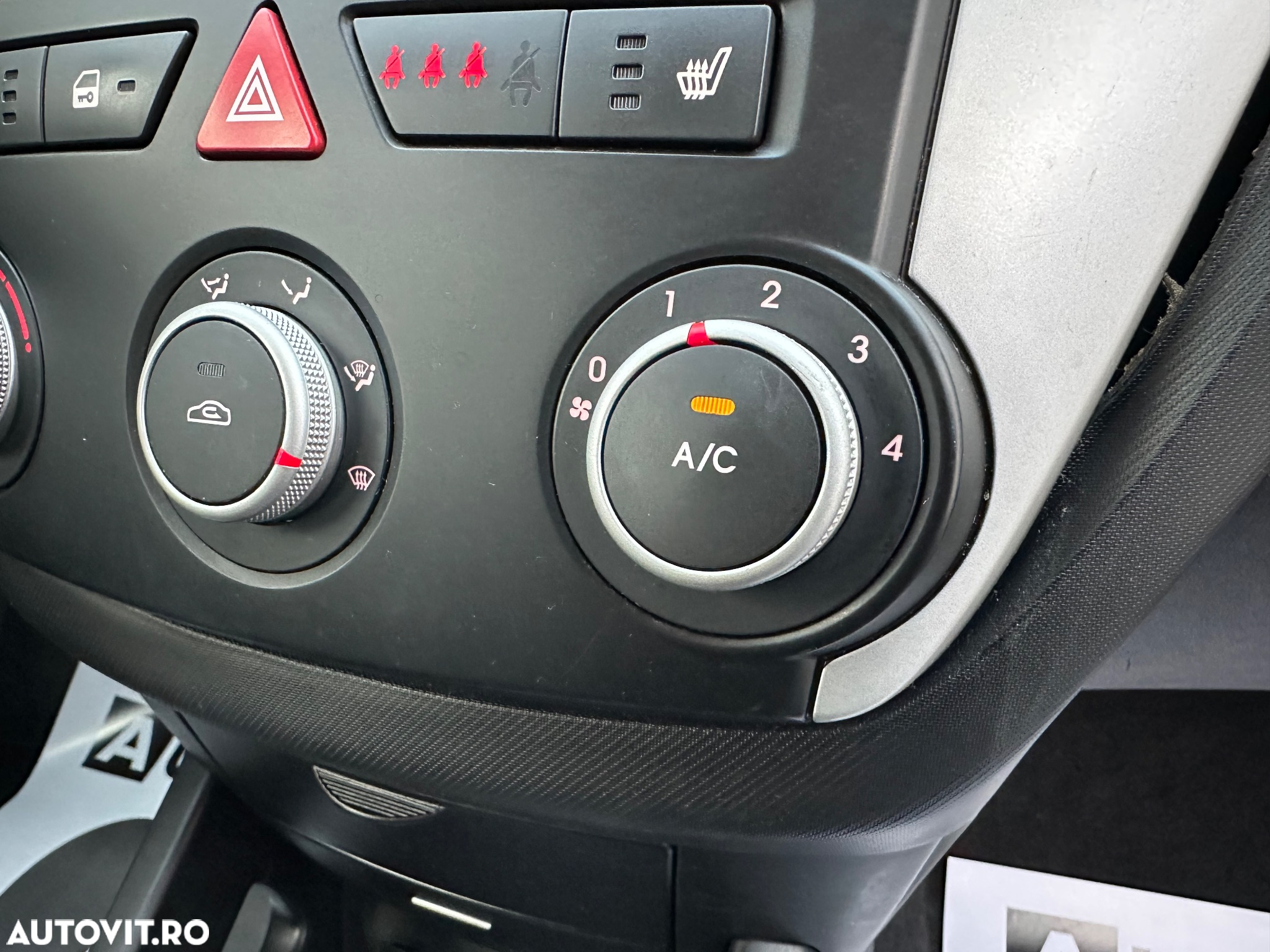 Kia Ceed - 21