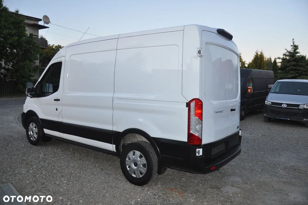 Ford Transit - 11