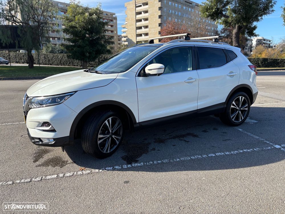 Nissan Qashqai 1.5 dCi N-Connecta Led - 4