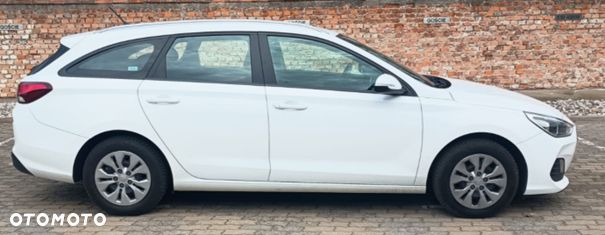 Hyundai i30 1.6 D Classic + - 2