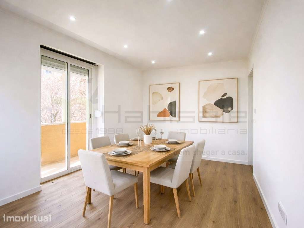 T2 com Varanda Totalmente Remodelado - Mina Amadora - Grande imagem: 4/21