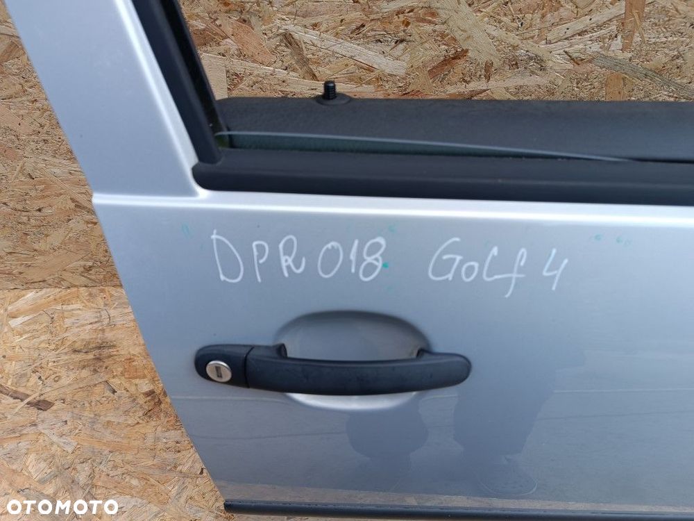 VW GOLF IV 4 DRZWI PRZÓD PRAWY PRAWA KOD LAK - 2