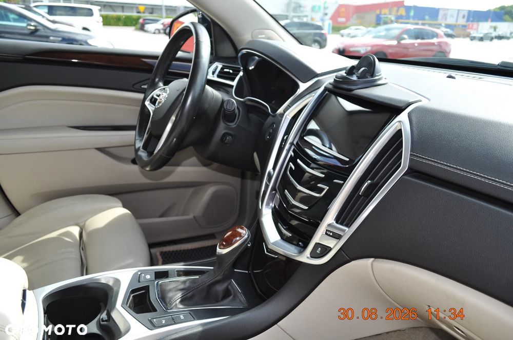 Cadillac SRX 3.6 V6 AWD Sport Luxury - 31