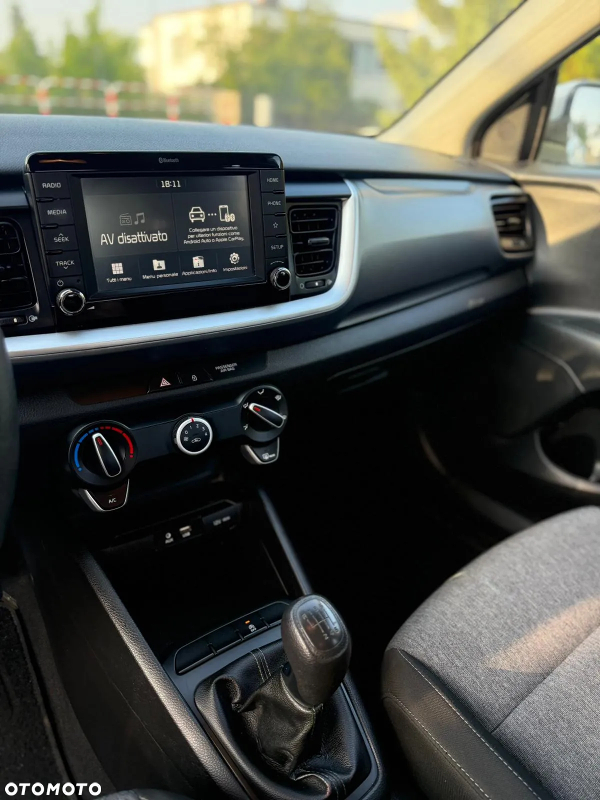 Kia Stonic 1.4 L - 13